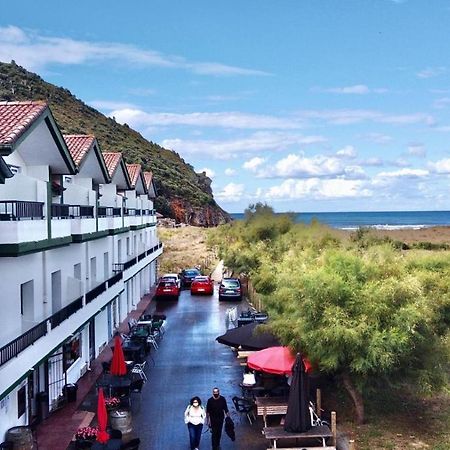 Hostal De Berria Santoña Екстериор снимка